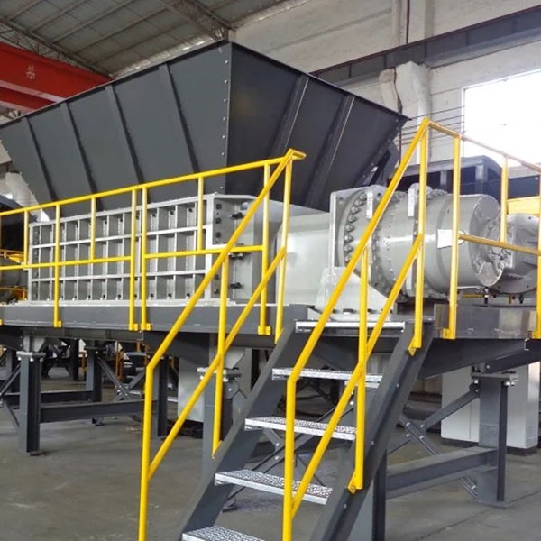 廢舊布料撕碎機(jī)