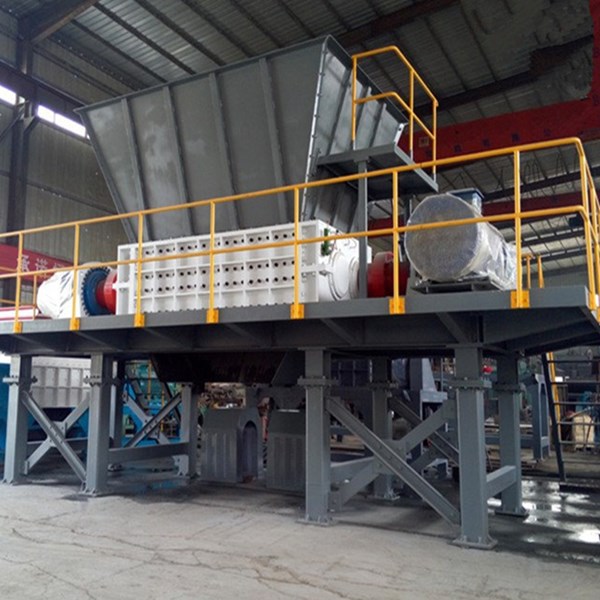 廢舊家電粉碎機(jī)