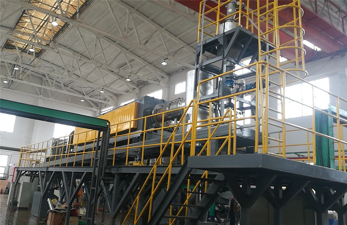 裂解爐:單體回轉(zhuǎn)無氧裂解-C3.jpg 裂解爐:單體回轉(zhuǎn)無氧裂解-C3.jpg