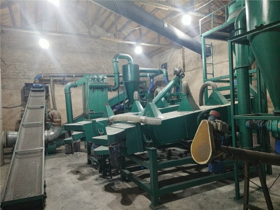 履銅板、PC板、邊角料回收設(shè)備 (3).jpg