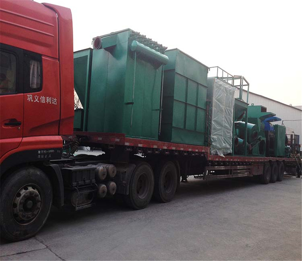 手機(jī)鋰電池破碎回收設(shè)備發(fā)貨.jpg 手機(jī)鋰電池破碎回收設(shè)備發(fā)貨.jpg