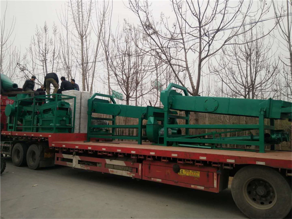 手機(jī)鋰電池破碎回收設(shè)備發(fā)貨.jpg 手機(jī)鋰電池破碎回收設(shè)備發(fā)貨.jpg